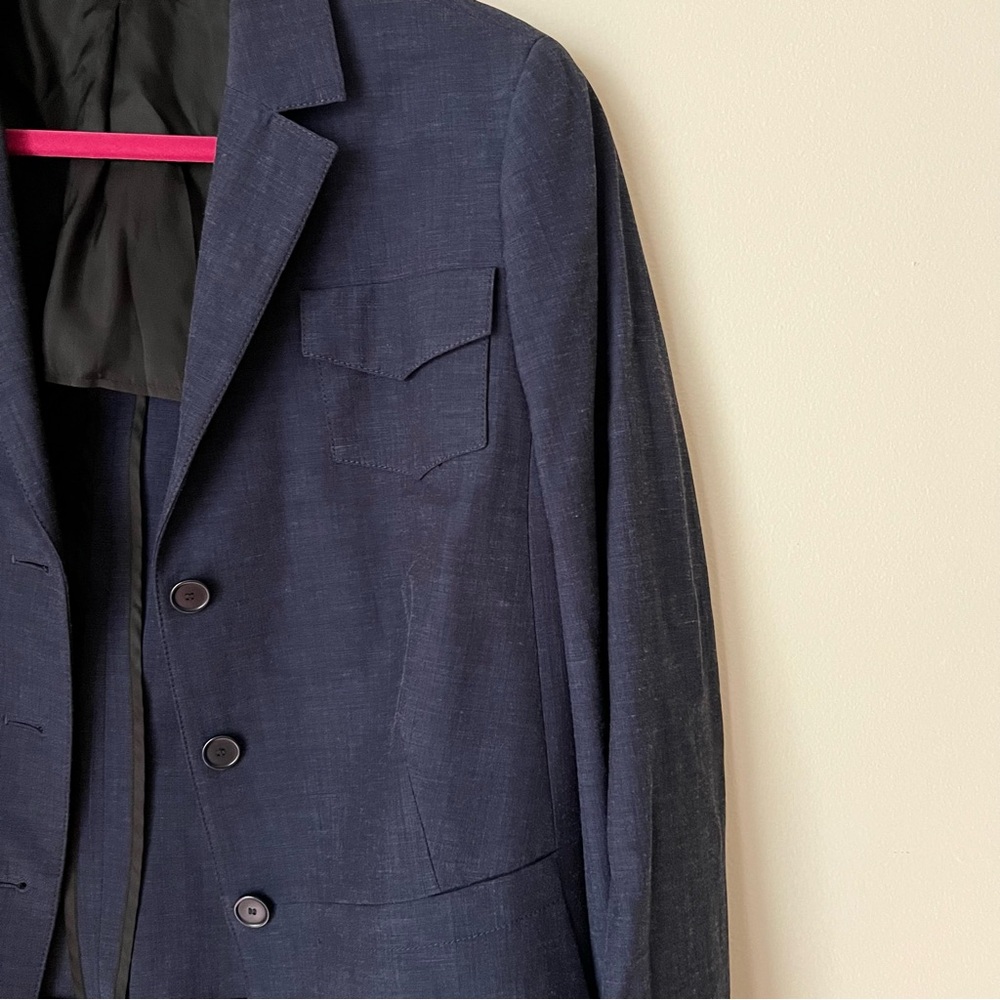 Akris Punto Stretch Wool Navy Short Blazer Front Chest Pocket 3 button Jacket - Picture 5 of 14